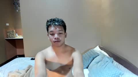 Snapshot of bexyourxman chatting on May 15, 2026, 7:37 am Adrian online show from May 15, 2026, 7:37 am