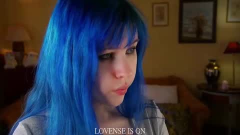 Eliz online show from March 20, 2026, 2:38 am