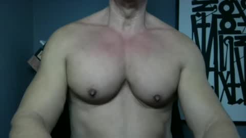 BGDKMUSCLEGUY - SELECTED BY CHATURBATE AS A TOP BROADCASTER FOR 2023 online show from April 8, 2026, 5:24 pm