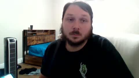 hines5791 online show from January 8, 2025, 6:41 am