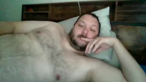 hines5791 online show from December 15, 2025, 5:28 pm