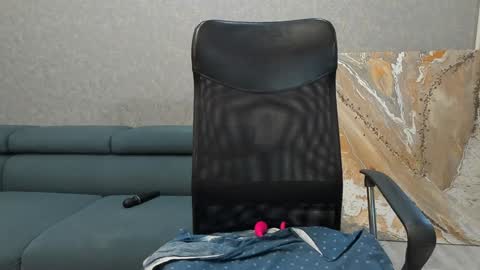 Snapshot of bhosle_aha chatting on January 18, 2025, 7:59 am bhosle_aha online show from January 18, 2025, 7:59 am