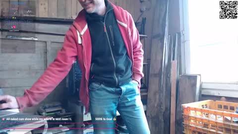 Snapshot of bi_french69 chatting on February 12, 2025, 10:35 am My name is David and if you like public exhibitions you wont be disappointed with me LoL - My favorite vibes is 44 online show from February 12, 2025, 10:35 am