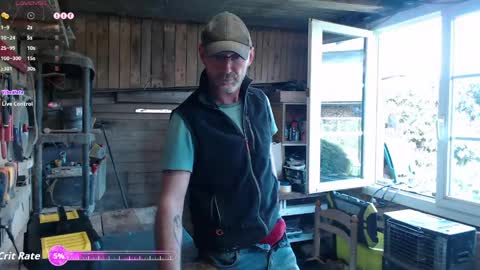 My name is David and if you like public exhibitions you wont be disappointed with me LoL - My favorite vibes is 44  online show from April 14, 2026, 11:49 am