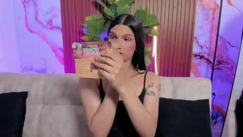 bianca_baldwin01 online show from May 9, 2026, 9:20 pm
