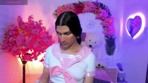 bianca_baldwin01 online show from May 30, 2026, 9:45 pm