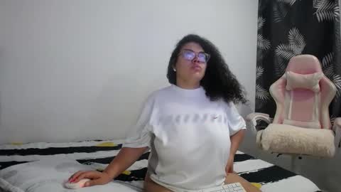 Bianca Tuesday to Sunday from 2am to 6am UTC-5 online show from February 12, 2026, 9:04 am