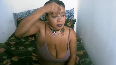bianca ebony online show from November 24, 2025, 4:01 am