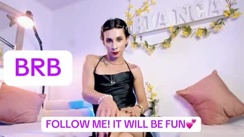 Snapshot of bianca_tokyc chatting on February 14, 2025, 10:14 pm BICO online show from February 14, 2025, 10:14 pm