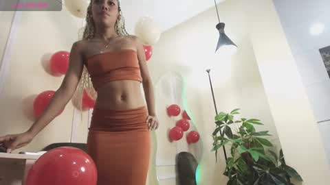 Snapshot of biancaa__18 chatting on November 20, 2025, 12:05 pm biancaa__18 online show from November 20, 2025, 12:05 pm