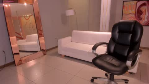 Snapshot of biancapierce_ chatting on February 9, 2025, 11:36 am Bianca Pierce online show from February 9, 2025, 11:36 am