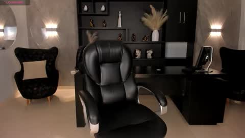 Snapshot of biancapierce_ chatting on September 10, 2025, 11:54 am Bianca Pierce online show from September 10, 2025, 11:54 am