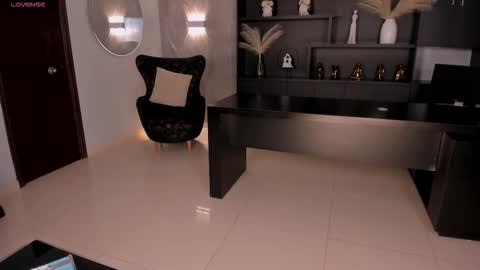 Snapshot of biancapierce_ chatting on September 12, 2025, 11:54 am Bianca Pierce online show from September 12, 2025, 11:54 am