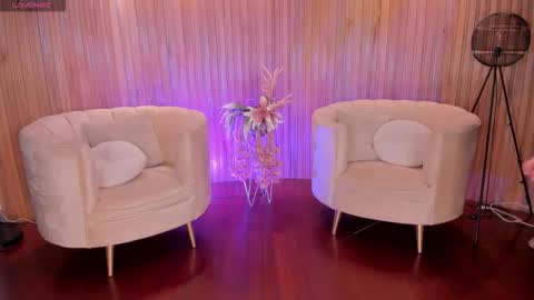 Snapshot of biancapierce_ chatting on September 14, 2025, 1:54 pm Bianca Pierce online show from September 14, 2025, 1:54 pm
