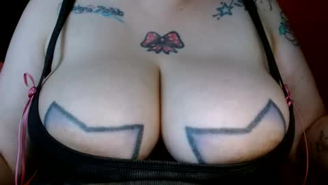 Snapshot of bianka_star_ chatting on September 30, 2025, 2:00 pm bianca online show from September 30, 2025, 2:00 pm