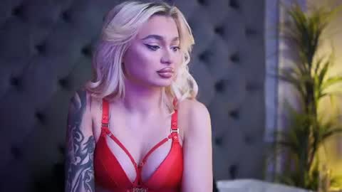  Bianka  online show from June 26, 2026, 8:35 pm