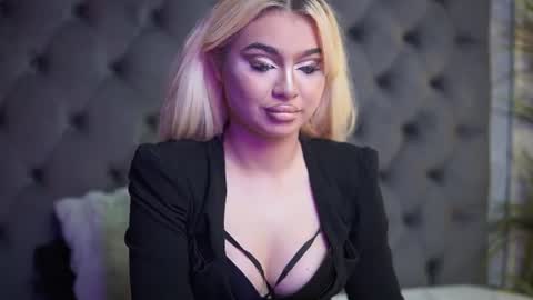  Bianka  online show from July 13, 2026, 9:06 pm