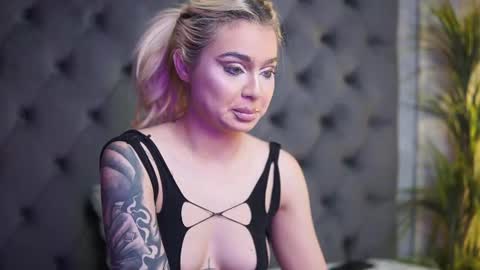  Bianka  online show from July 14, 2026, 2:05 am