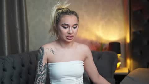 Bianka  online show from July 25, 2026, 8:28 pm
