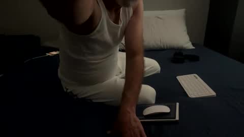 Snapshot of bibabe8 chatting on September 15, 2025, 5:40 am bibabe8 online show from September 15, 2025, 5:40 am