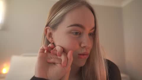 Snapshot of bibi_it_is chatting on February 21, 2026, 2:45 am Bibi online show from February 21, 2026, 2:45 am