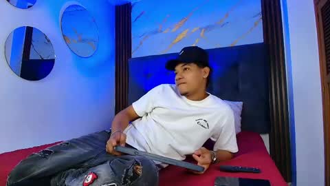 Snapshot of bick_jhonn chatting on May 20, 2026, 8:04 pm Bick Khonn online show from May 20, 2026, 8:04 pm