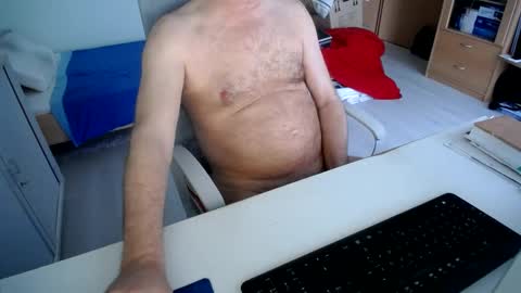 Snapshot of bien_77 chatting on February 7, 2025, 7:18 am bien_77 online show from February 7, 2025, 7:18 am