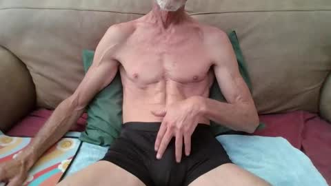 BiEntry online show from January 6, 2026, 6:17 am