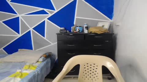 Snapshot of big_black11 chatting on February 15, 2025, 2:22 pm big_black11 online show from February 15, 2025, 2:22 pm
