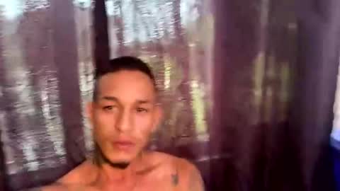 Stiven Leon online show from January 8, 2025, 6:52 pm