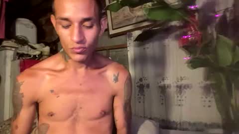 Stiven Leon online show from December 5, 2025, 5:05 am