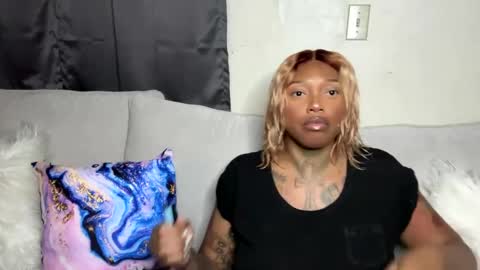 Big Lavish online show from January 6, 2025, 4:04 am