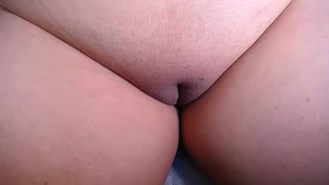 candy online show from November 25, 2025, 2:06 pm