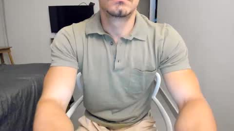 Snapshot of big_white_dick7 chatting on December 4, 2025, 11:13 pm temporarily free online show from December 4, 2025, 11:13 pm