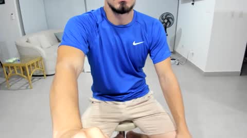 Snapshot of big_white_dick7 chatting on February 14, 2026, 11:45 pm temporarily free online show from February 14, 2026, 11:45 pm