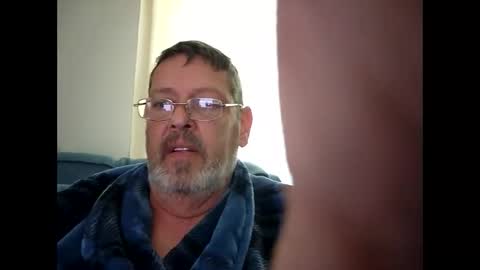 Snapshot of bigal9816192 chatting on December 7, 2024, 3:41 pm bigal9816192 online show from December 7, 2024, 3:41 pm