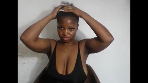 Snapshot of bigassdrip chatting on February 15, 2026, 7:10 pm bigassdrip online show from February 15, 2026, 7:10 pm