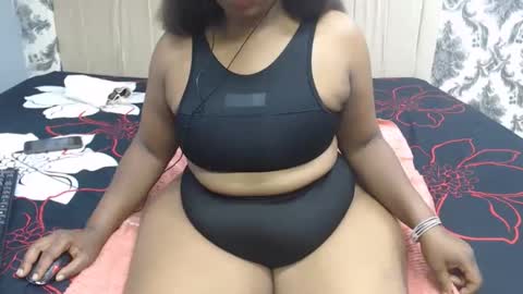 Snapshot of bigassnonty chatting on March 9, 2026, 12:53 pm BigAssNonty online show from March 9, 2026, 12:53 pm