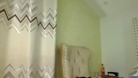 Snapshot of bigbaby004 chatting on November 7, 2025, 7:14 pm bigbaby004 online show from November 7, 2025, 7:14 pm