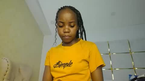 Snapshot of bigbaby004 chatting on November 23, 2025, 10:04 am bigbaby004 online show from November 23, 2025, 10:04 am