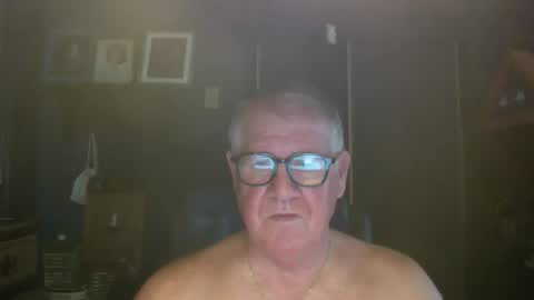 Snapshot of bigbeerdrinker1 chatting on March 26, 2026, 4:12 pm bigbeerdrinker online show from March 26, 2026, 4:12 pm