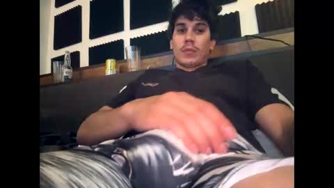 Snapshot of bigben281330 chatting on October 21, 2025, 6:30 pm bigben281330 online show from October 21, 2025, 6:30 pm