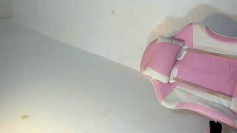 Snapshot of bigblack_barbie69 chatting on June 29, 2026, 1:44 pm kendra online show from June 29, 2026, 1:44 pm