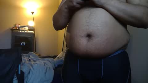 Snapshot of bigblackb021 chatting on December 16, 2025, 11:10 pm bigblackb021 online show from December 16, 2025, 11:10 pm