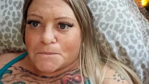 Tiffany online show from December 2, 2024, 10:45 pm