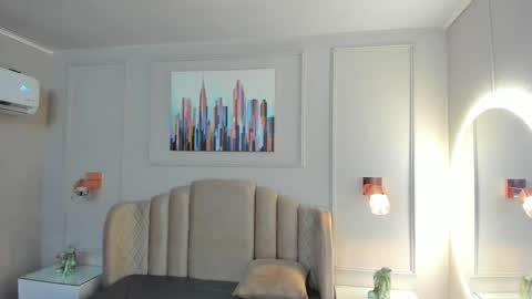   online show from February 9, 2025, 10:09 am