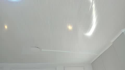   online show from November 25, 2025, 10:04 am