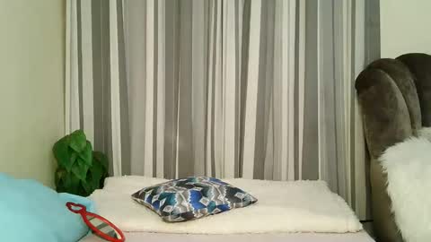 Vee online show from March 29, 2026, 7:19 am