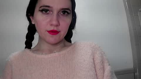 Isabella online show from December 24, 2024, 1:49 am