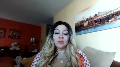 Snapshot of bigbreastsabrina chatting on January 9, 2025, 6:47 pm BIG BREAST SABRINA online show from January 9, 2025, 6:47 pm